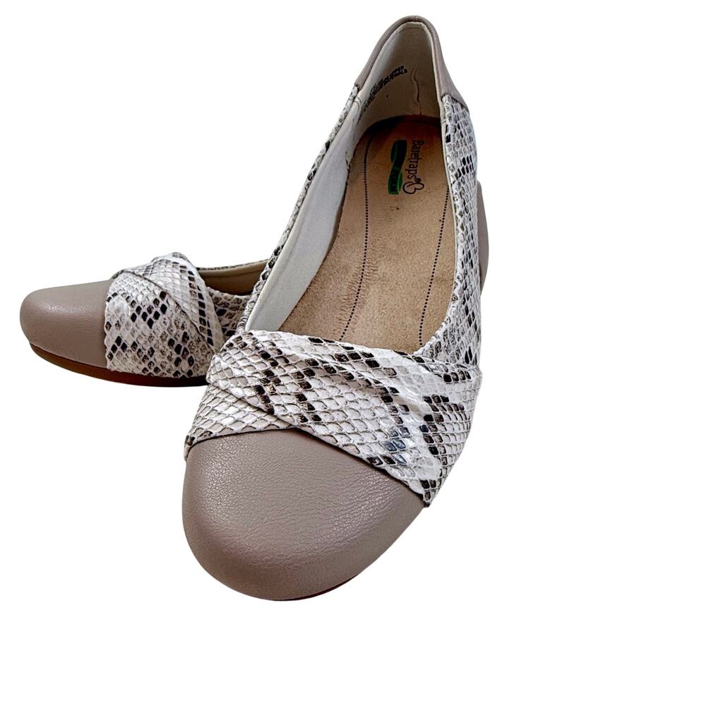 NIB Beartraps Mitsy Faux Snakeskin Tan Slip On Casual Flat Low Wedge - Picture 8 of 15
